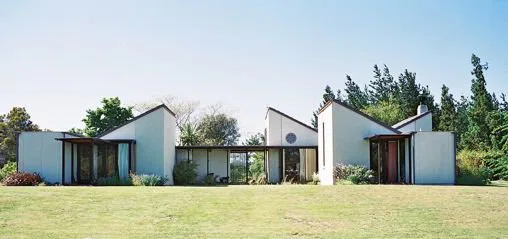 Martin house ext john scott