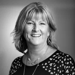 Carolyn Smith