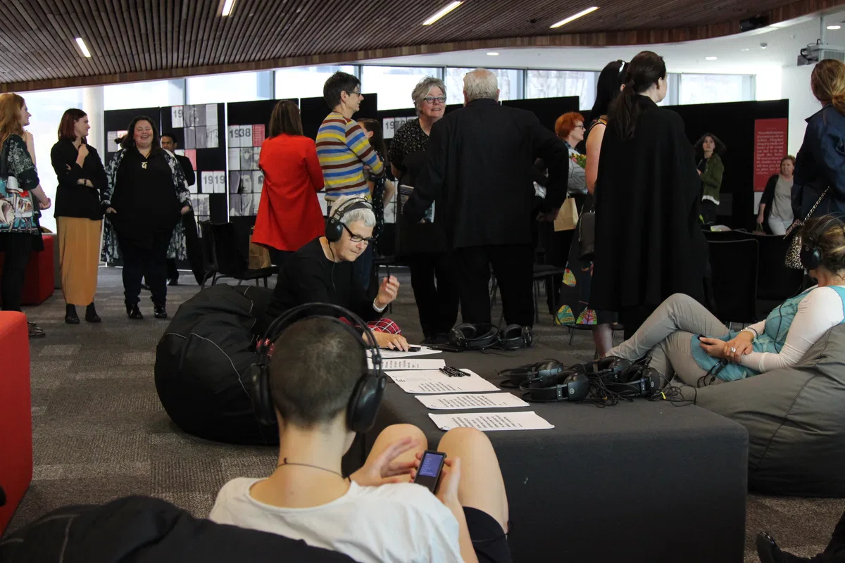 Book launch 01