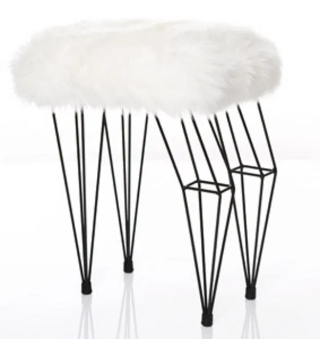Baa stool close up